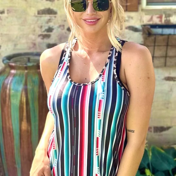 SOMEWHERE IN SERAPE TANK - Picture 2 of 3